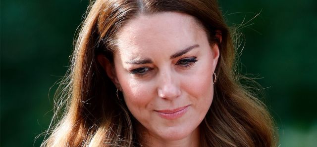 st1-tragic-event-that-marked-turning-point-for-kate-middletons-future-pmzdn90l (2)